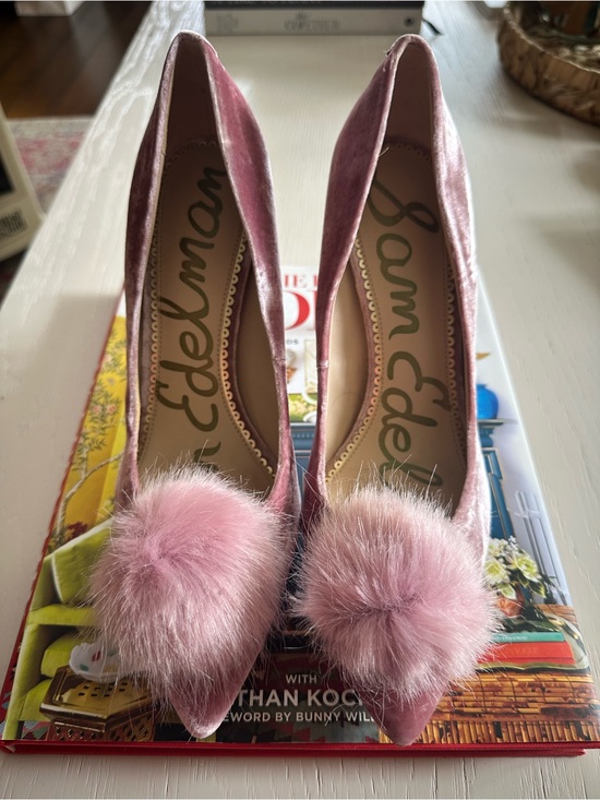 Sam Edelman Shoes - Sam Edelman Blush Pink Velvet Pointed-Toe Pumps with Pom Pom